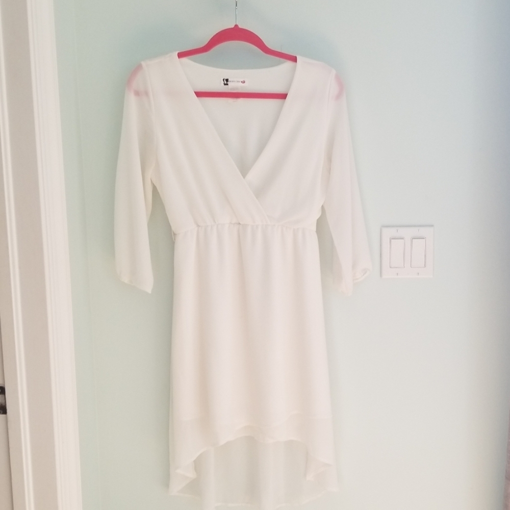 Creamy white surplice hi-lo dress